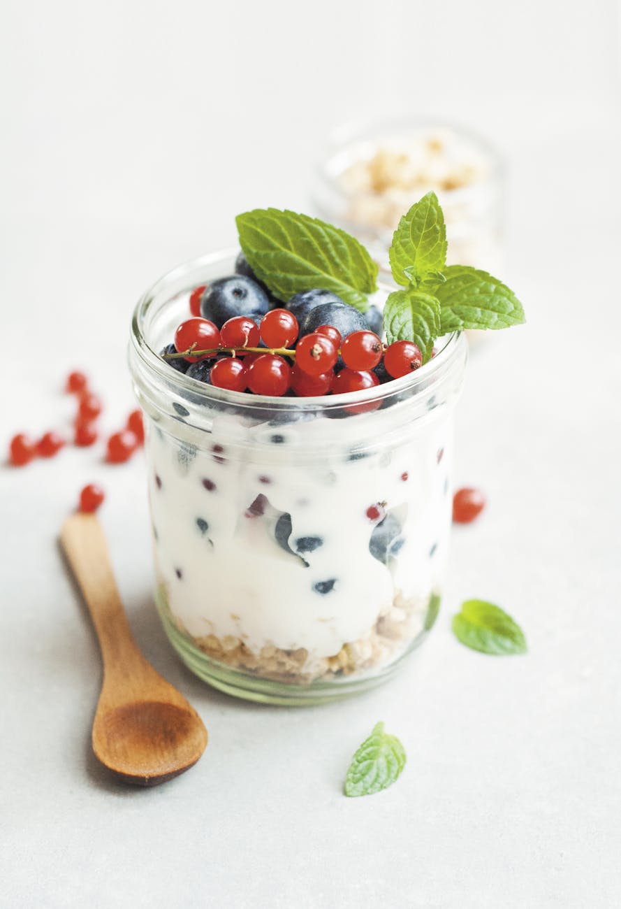 berry cream dessert